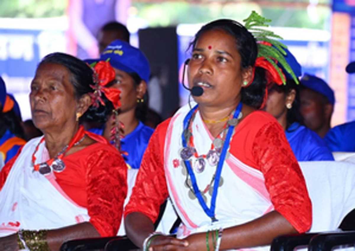 जशपुर की मनकुंवारी बाई ने प्रधानमंत्री मोदी से किया संवाद